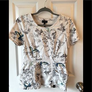 Printed scrubs top